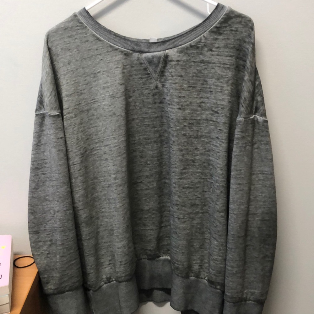 Grey long sleeve